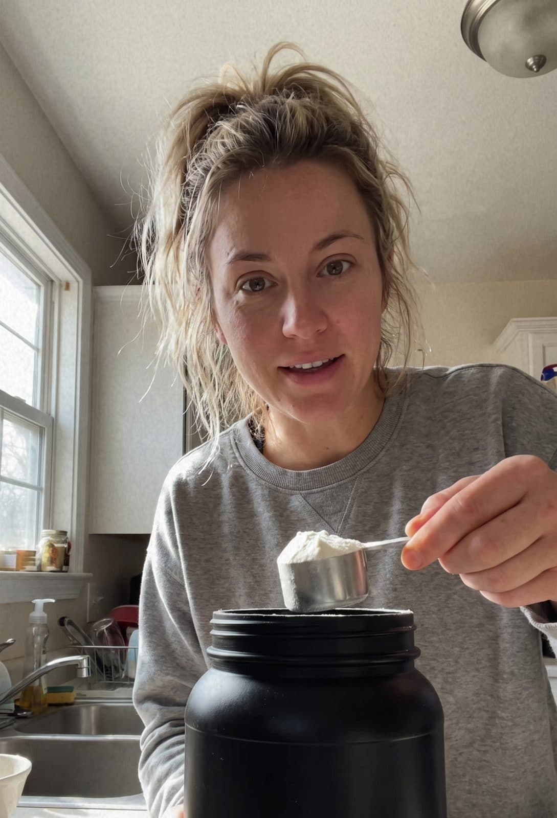 Preview scene: first scoop of the day